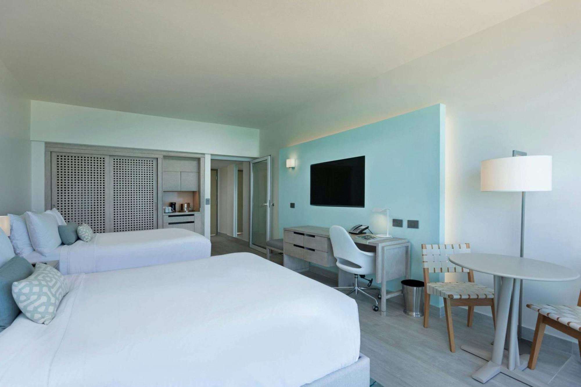 Deluxe Double Room Two Double Beds Ocean View,1742696126:JPEG