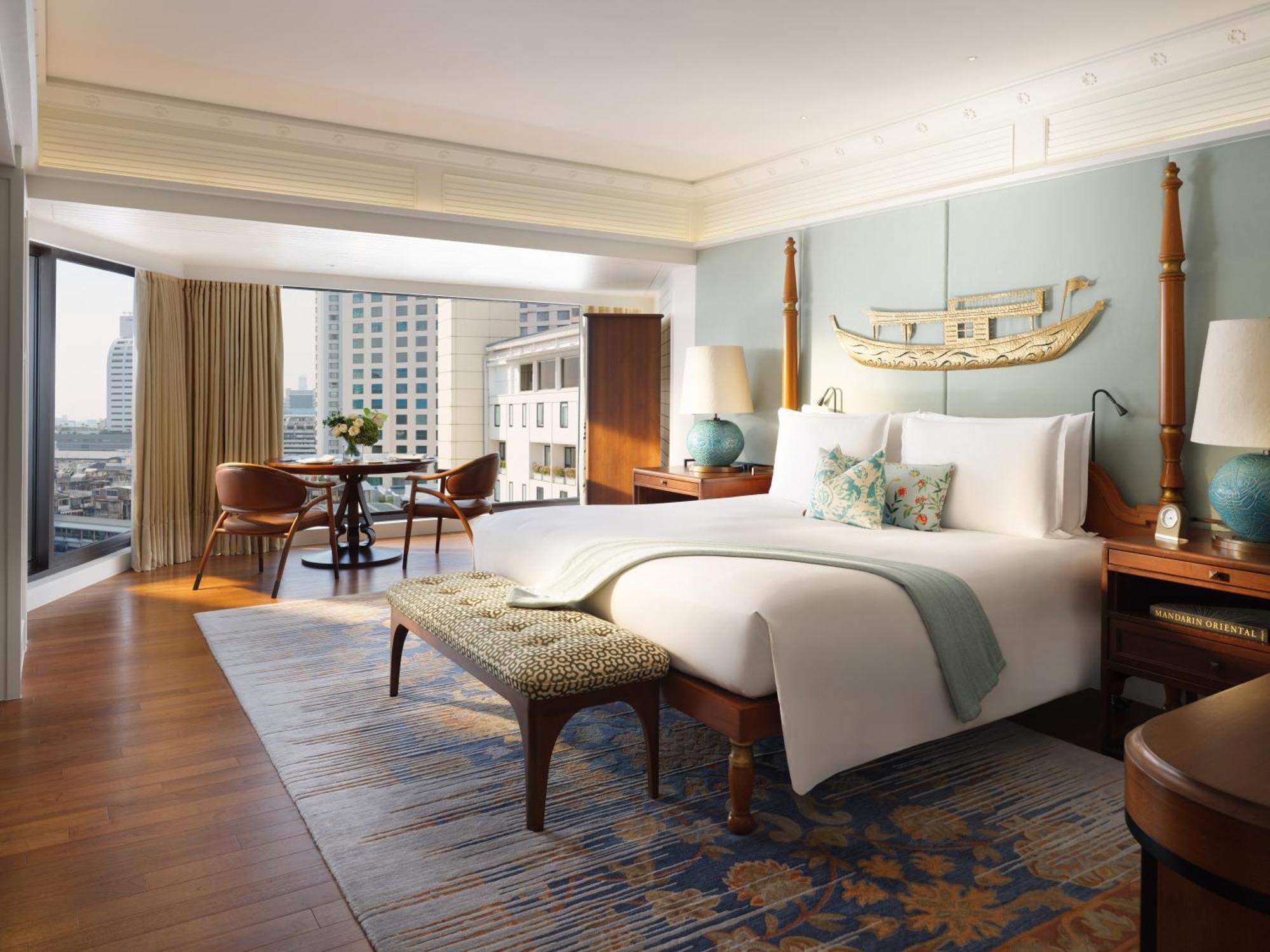 Zimmer Mandarin mit Kingsize-Bett