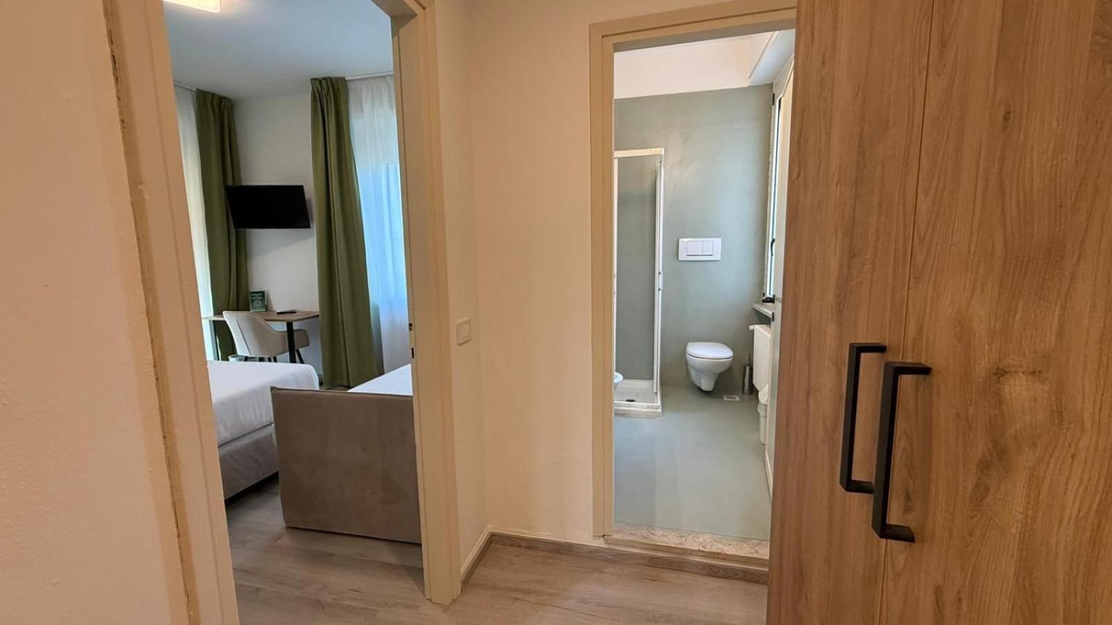 Triple Room,1742809095:JPEG