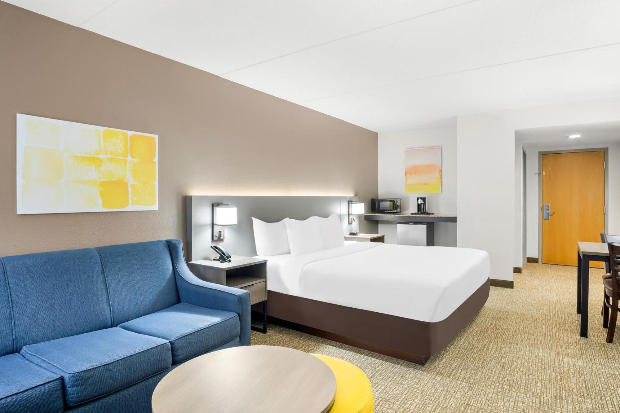 King Room,1742818900:JPEG