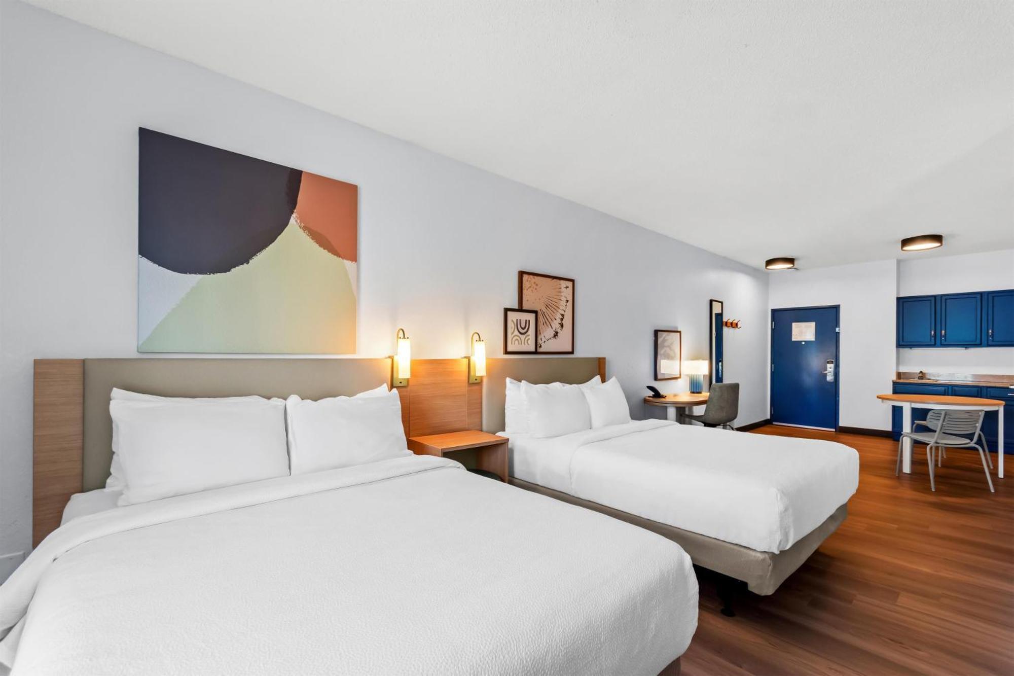 Studio Suite with Two Queen Beds