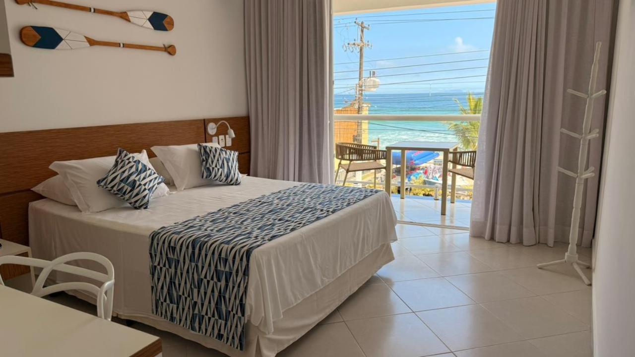 Quarto Duplo com Varanda e Vista do Mar