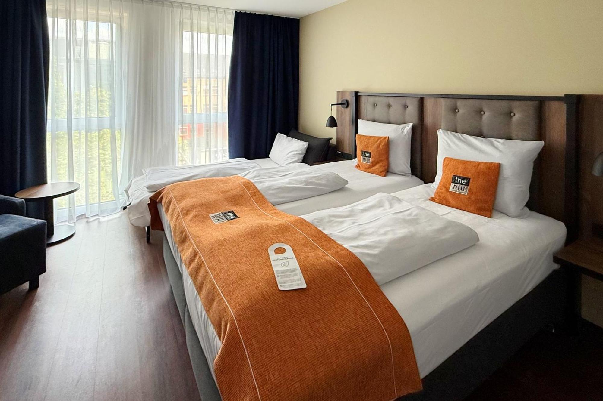 Premium Queen Room with Sofa Bed,1743131934:JPEG