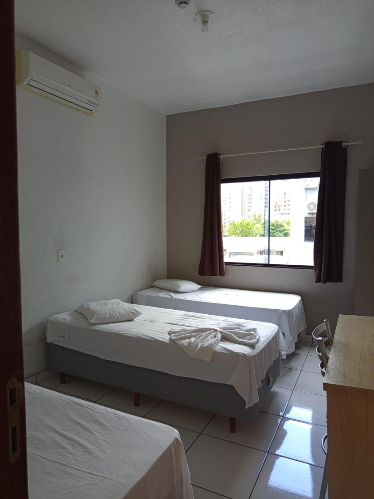 Quarto Triplo Econômico