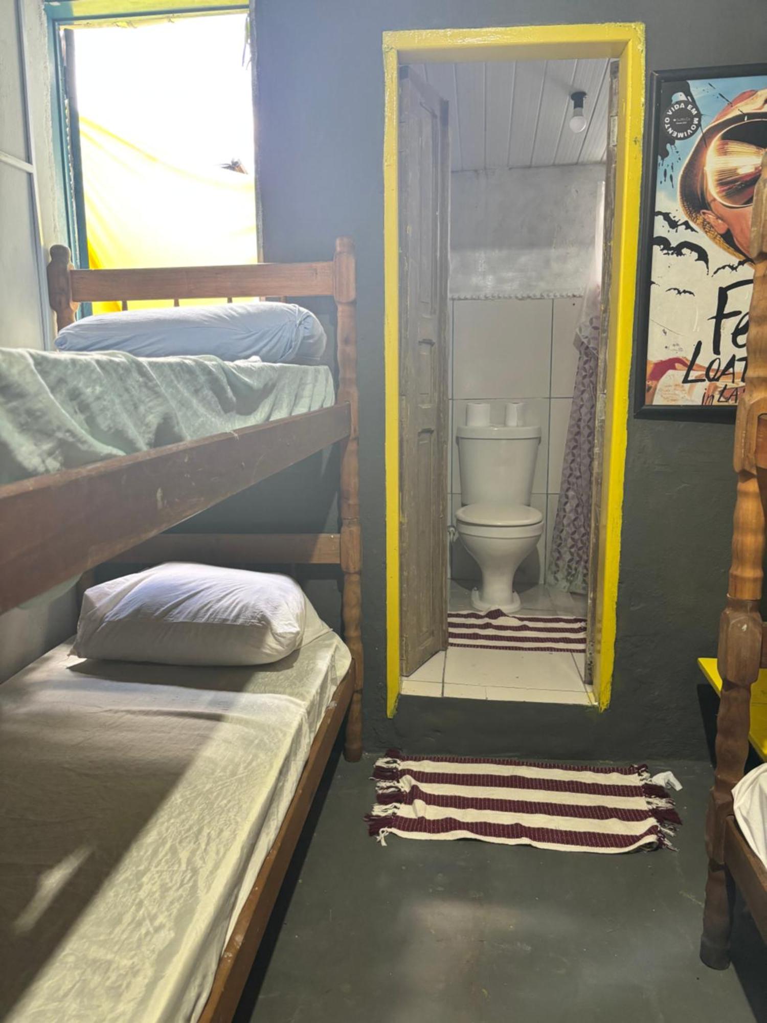 Cama de solteiro em Dormitório com 4 Camas