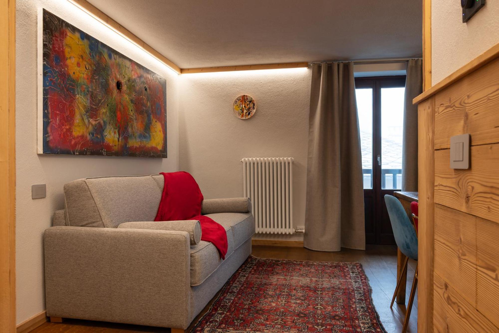 Appartamento con 2 Camere da Letto