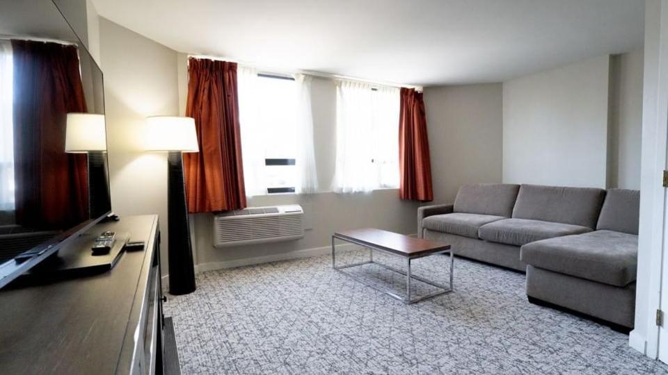 Suite - Vue sur Ville