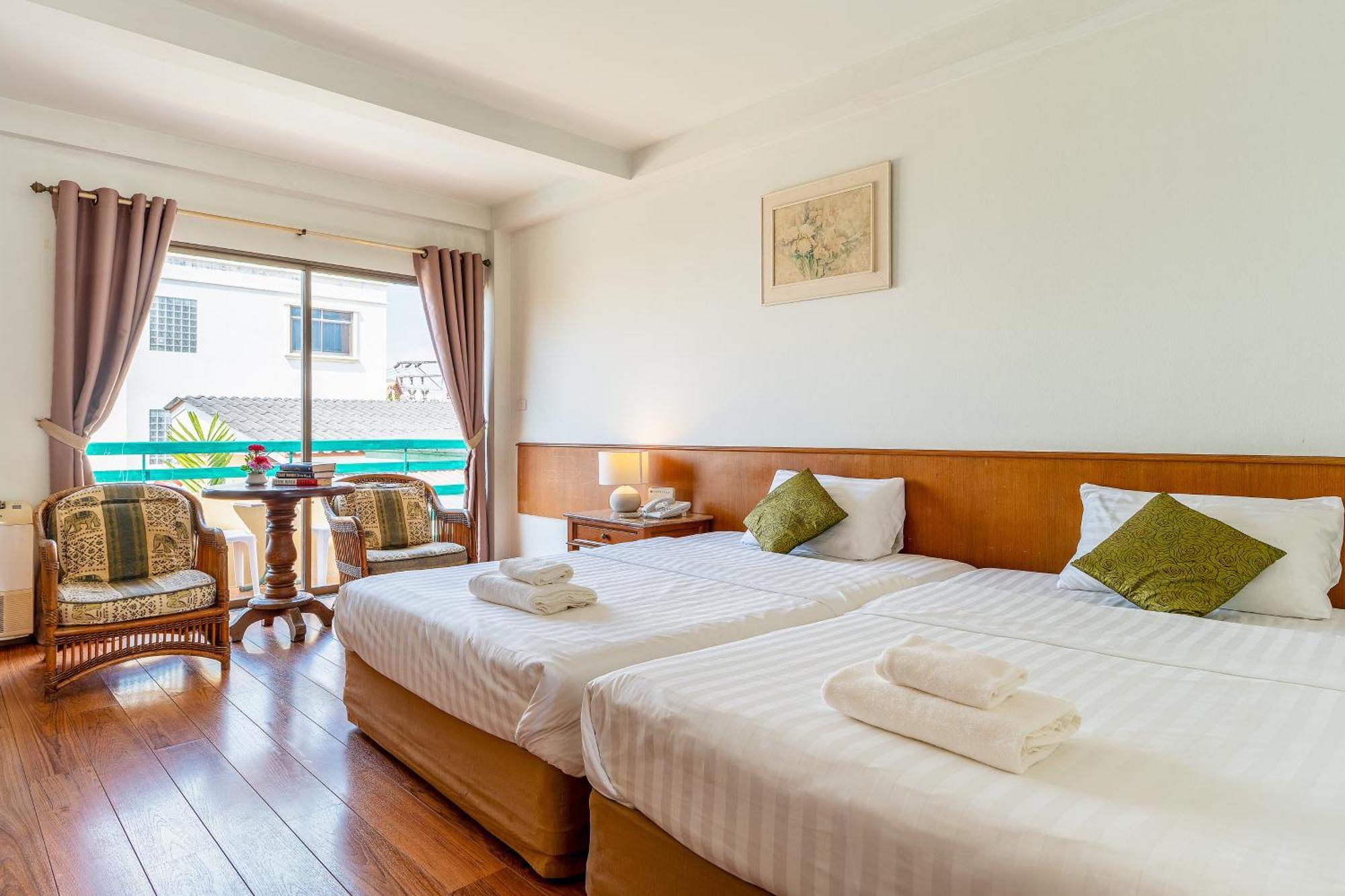 Quarto Deluxe com 2 Camas de Solteiro