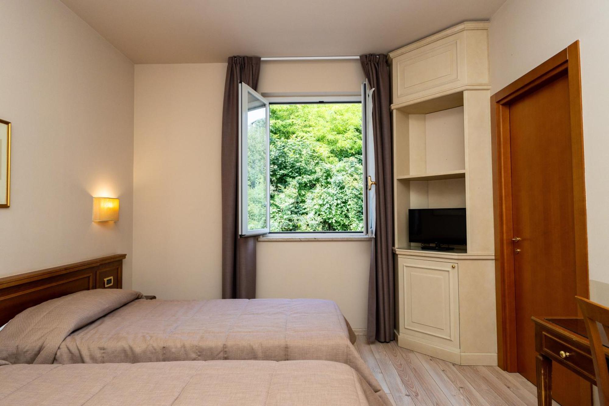 Double or Twin Room,1617841061:JPEG