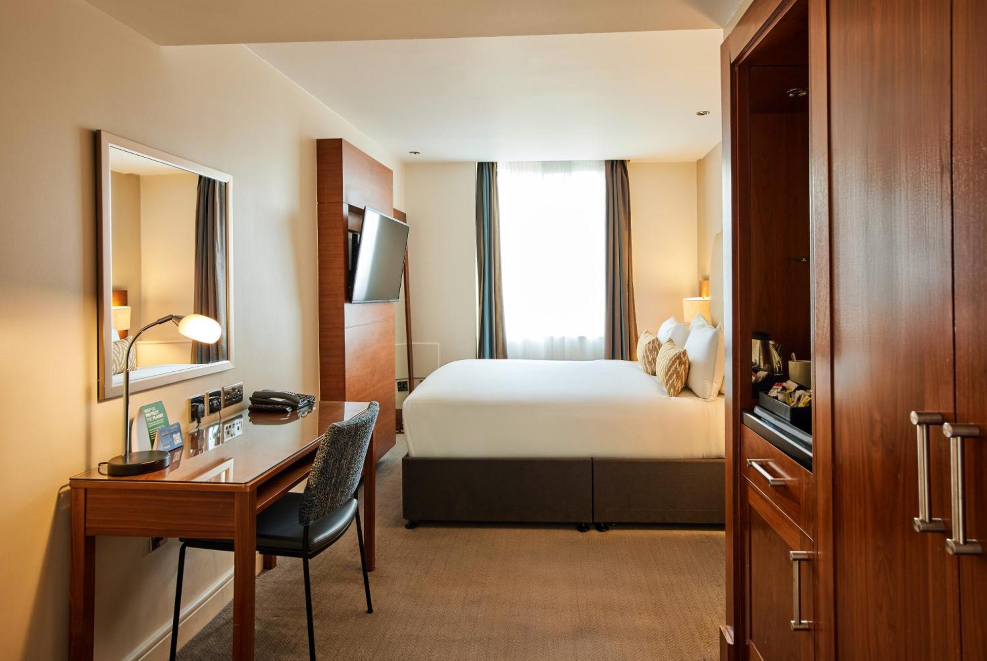 Standard Double Room,1756403778:JPEG