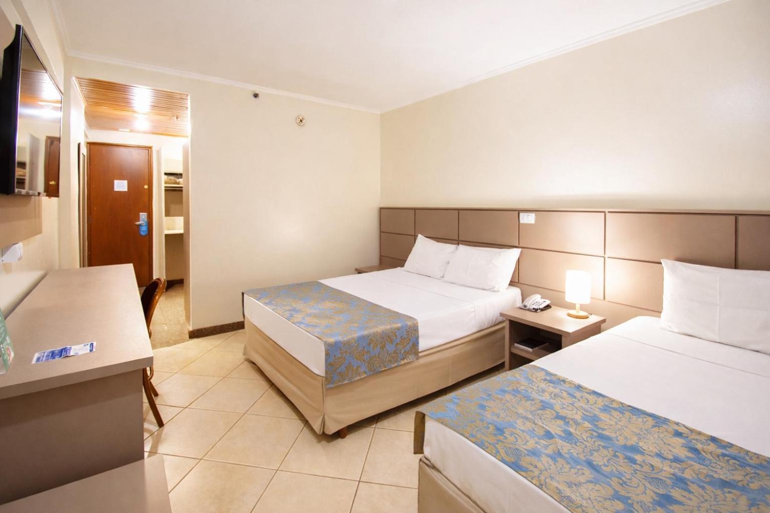 Quarto Triplo Luxo