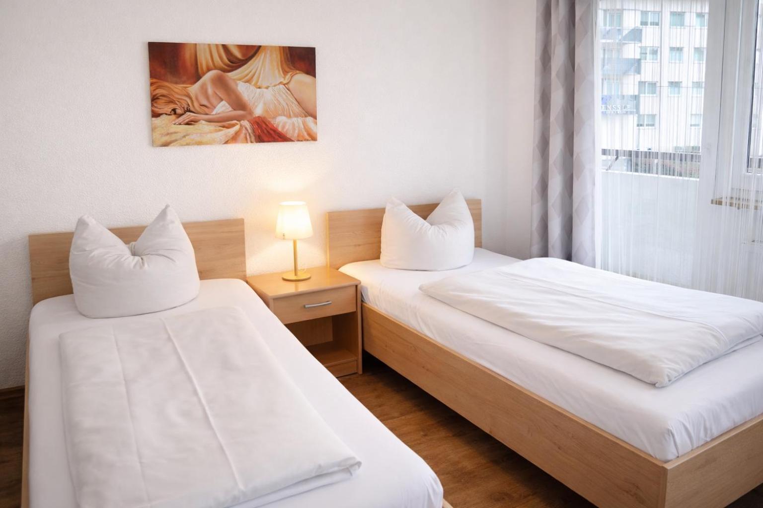 Doppelzimmer mit Balkon