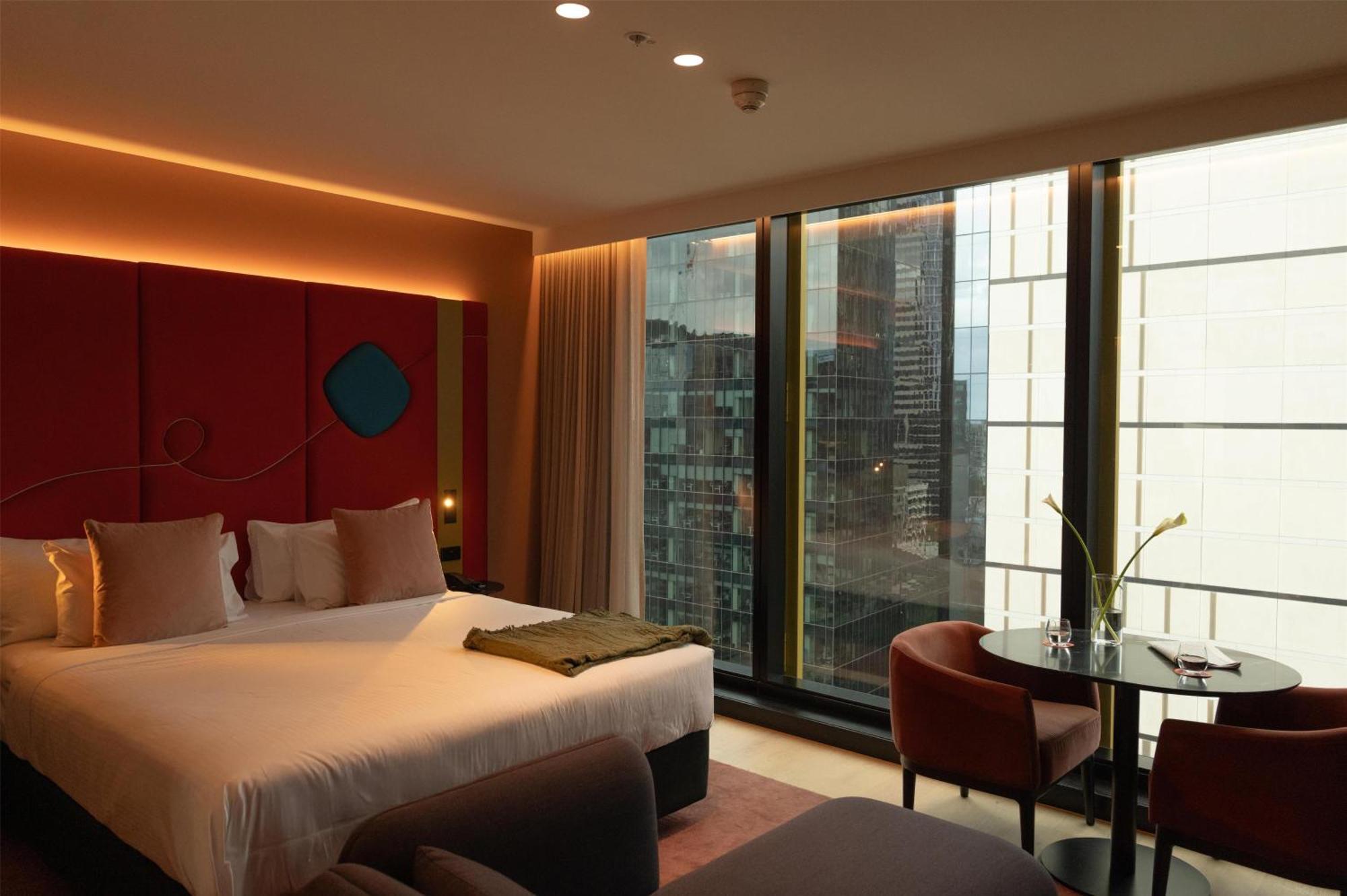 Altitude Room