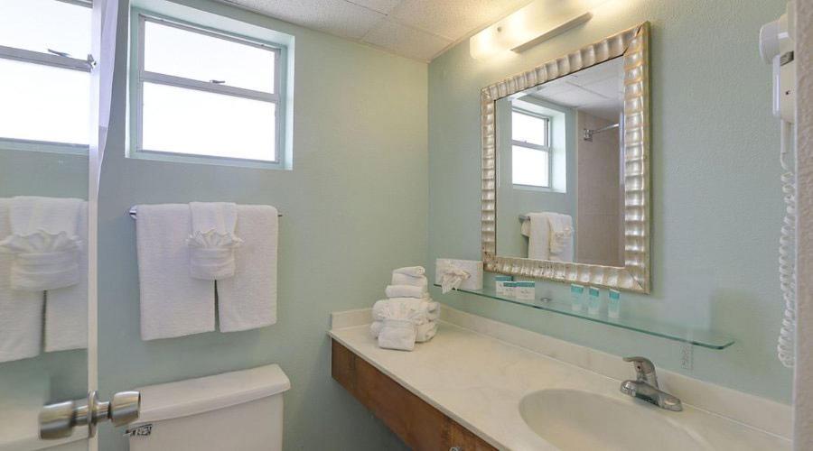 King Room - Non-Smoking