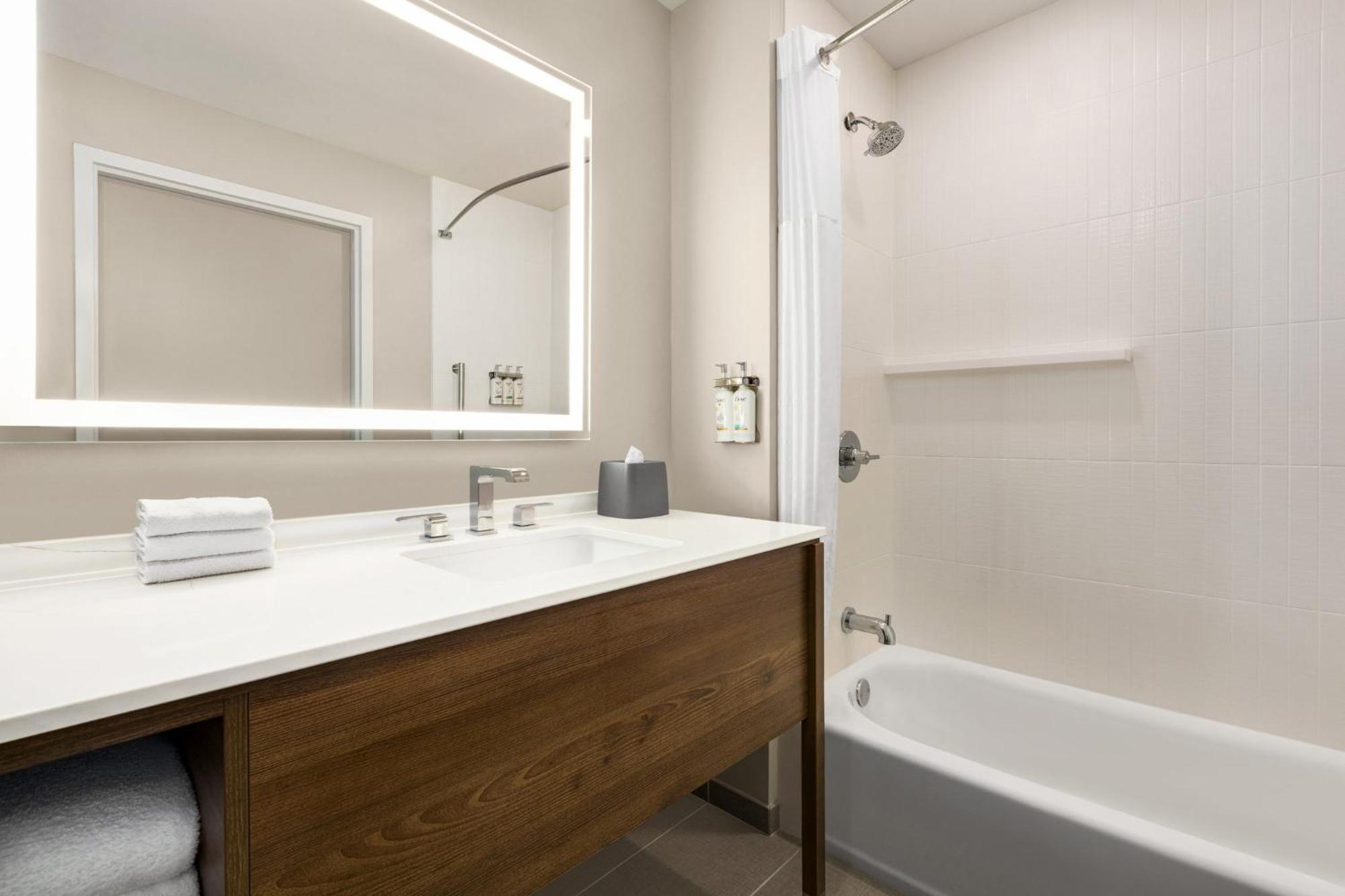 Studio Suite with Two Queen Beds
