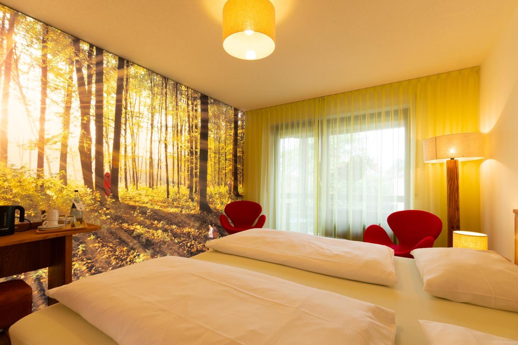 Doppelzimmer mit Balkon