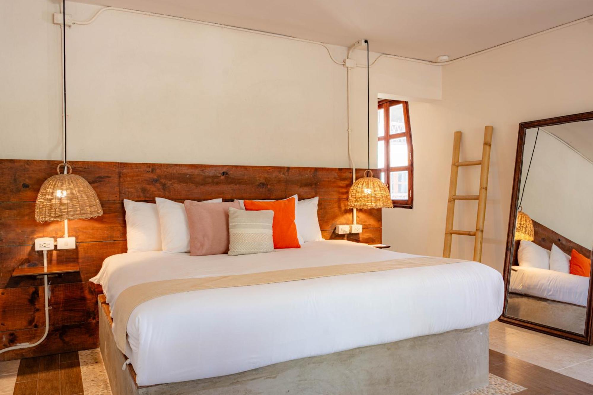 Superior King Room
