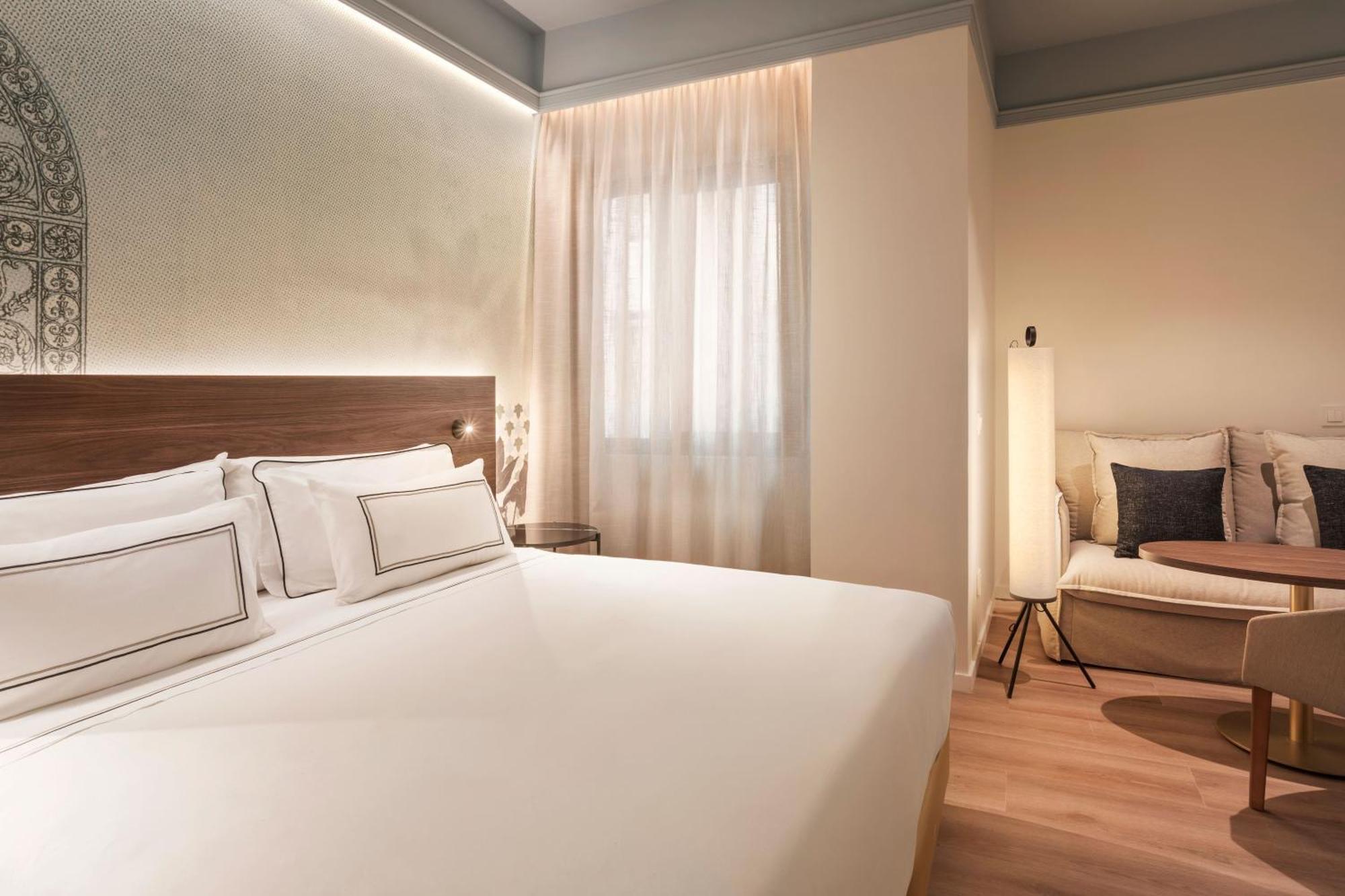 Premium Room,1758523859:JPEG