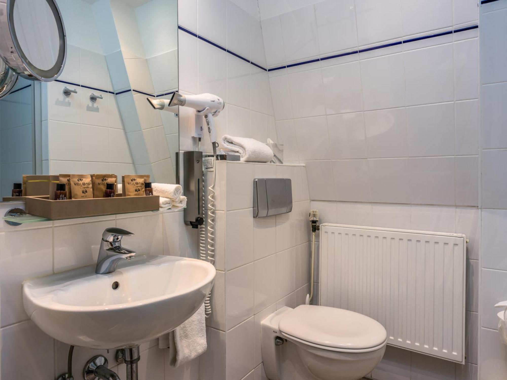 Deluxe Triple Room,1765169073:JPEG
