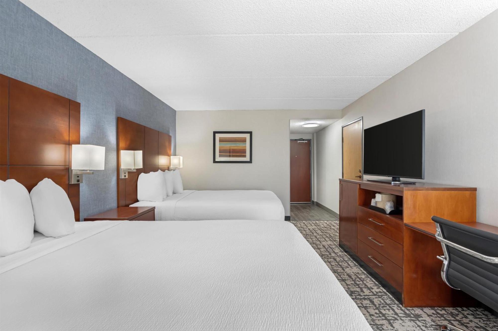 Queen Room with Two Queen Beds - Non-Smoking