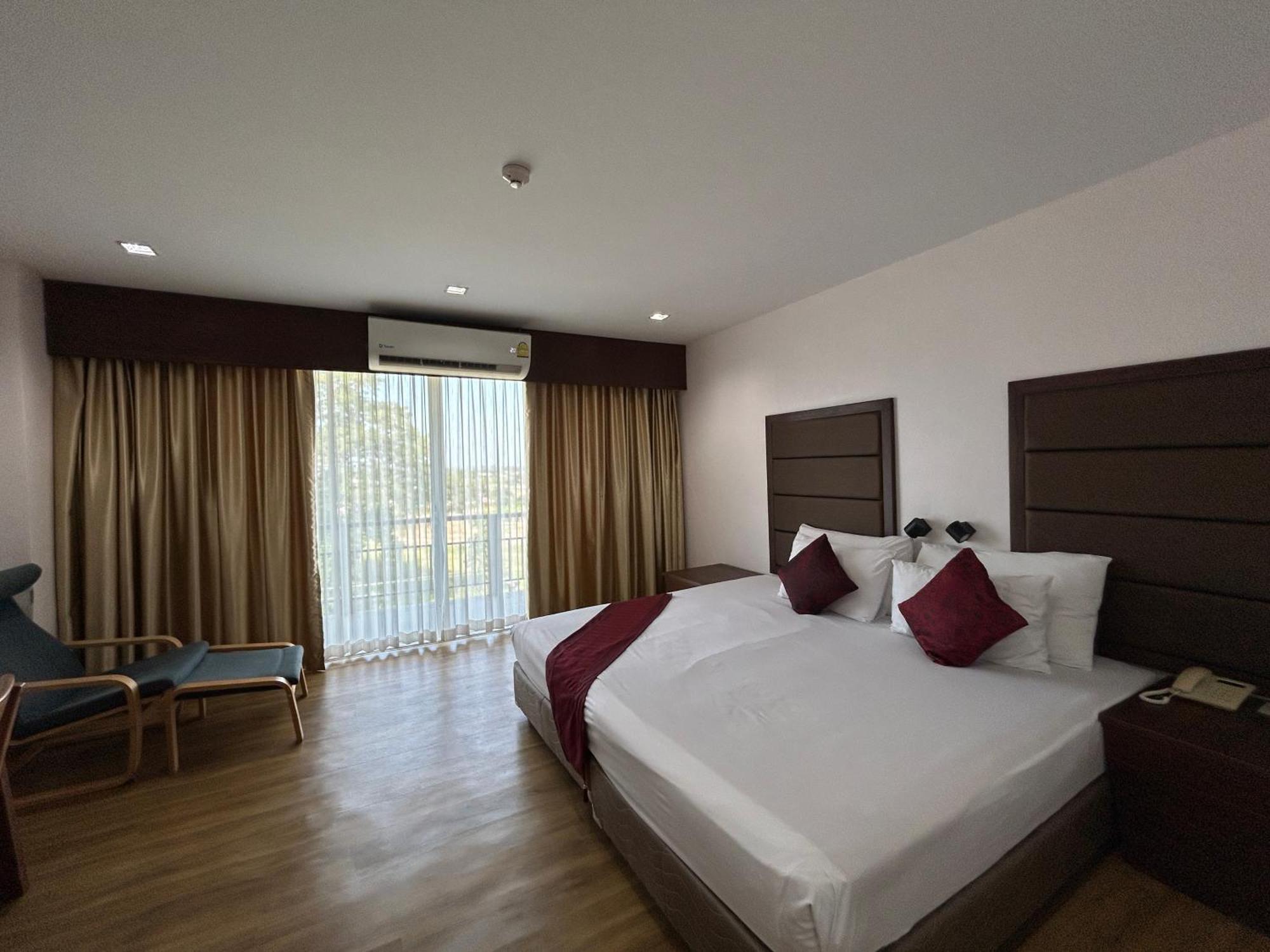 Superior Double Room,1765208455:JPEG