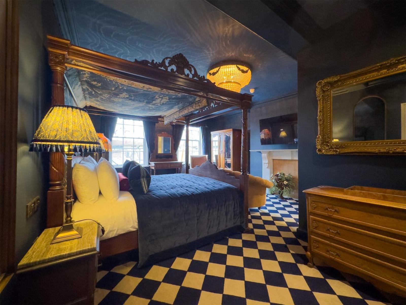 Heritage Four Poster Room,1765214833:JPEG