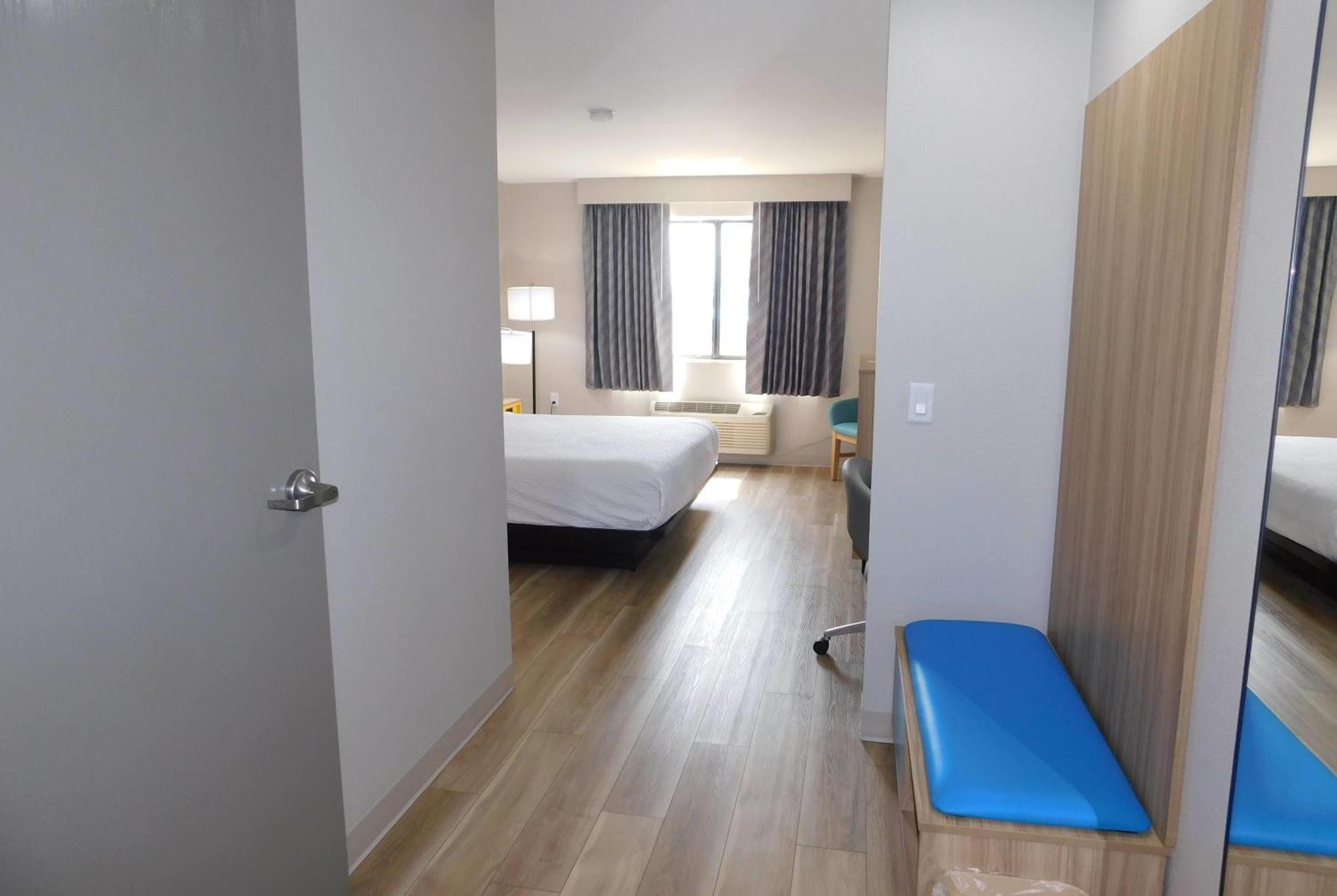 Double Room Non-Smoking,1765352581:JPEG