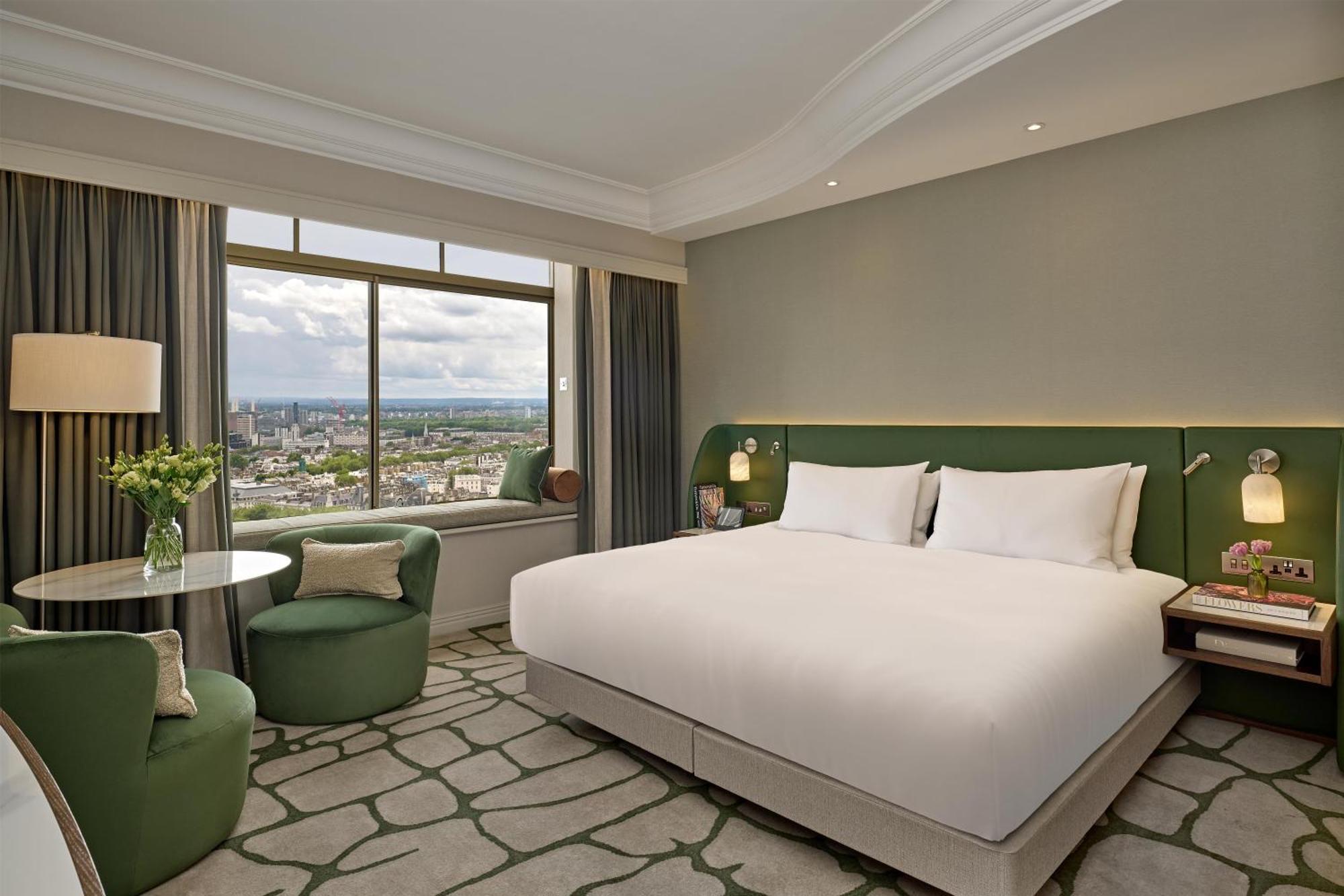 Deluxe King Room,1765805687:JPEG