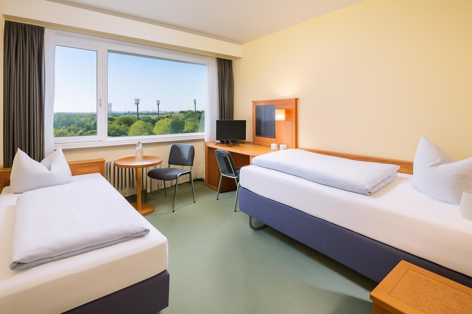 Kleines Zweibettzimmer