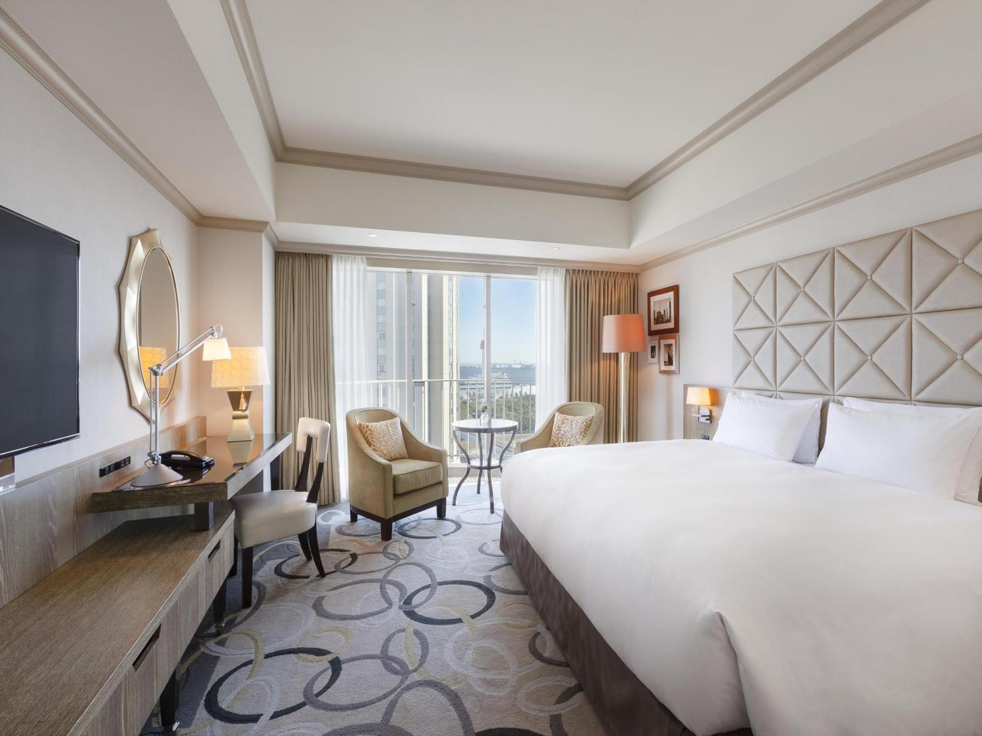 King Room,1765830355:JPEG