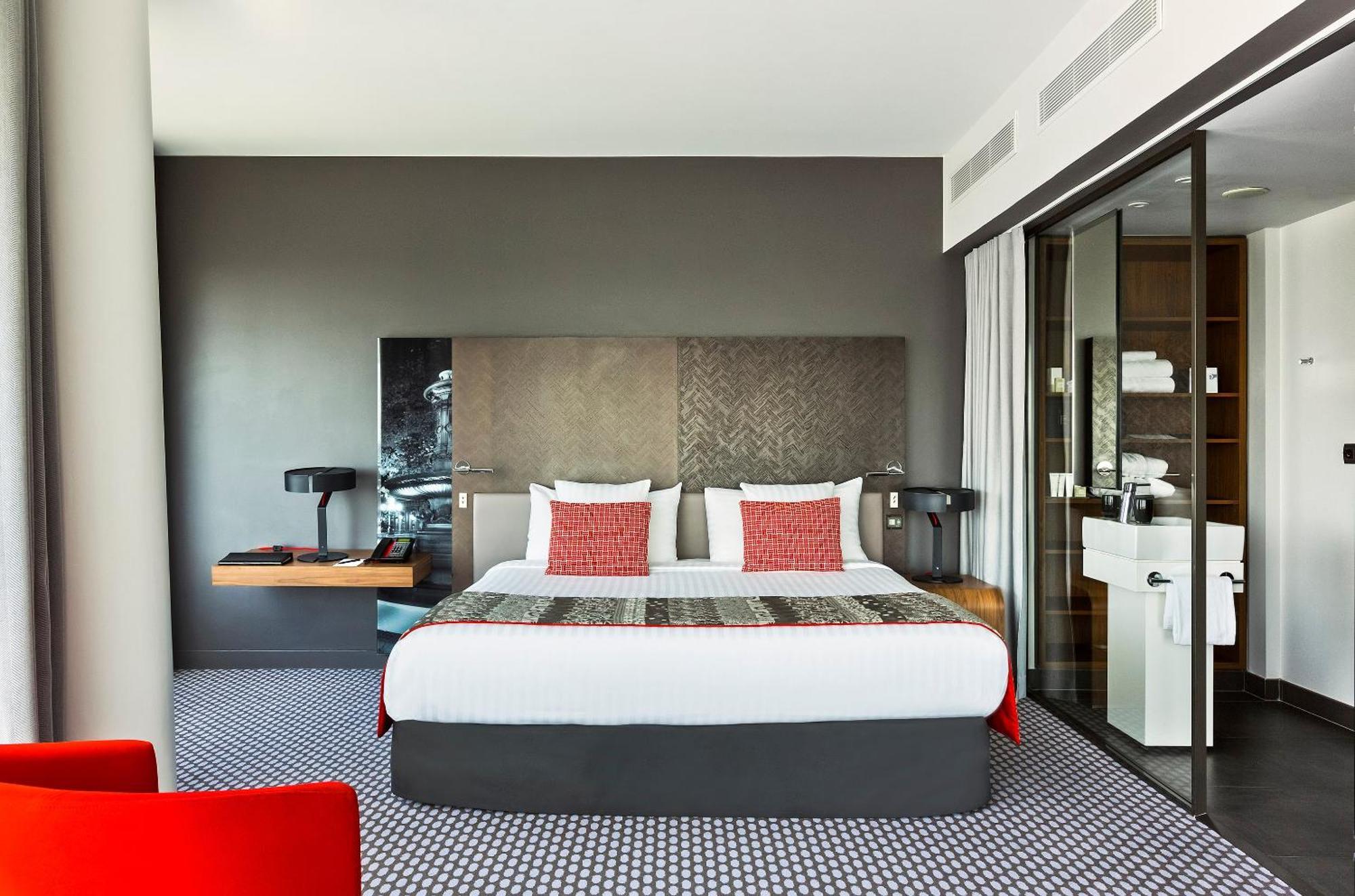 The Level Grand Premium with Tour Eiffel View and Lounge Access,1765899348:JPEG