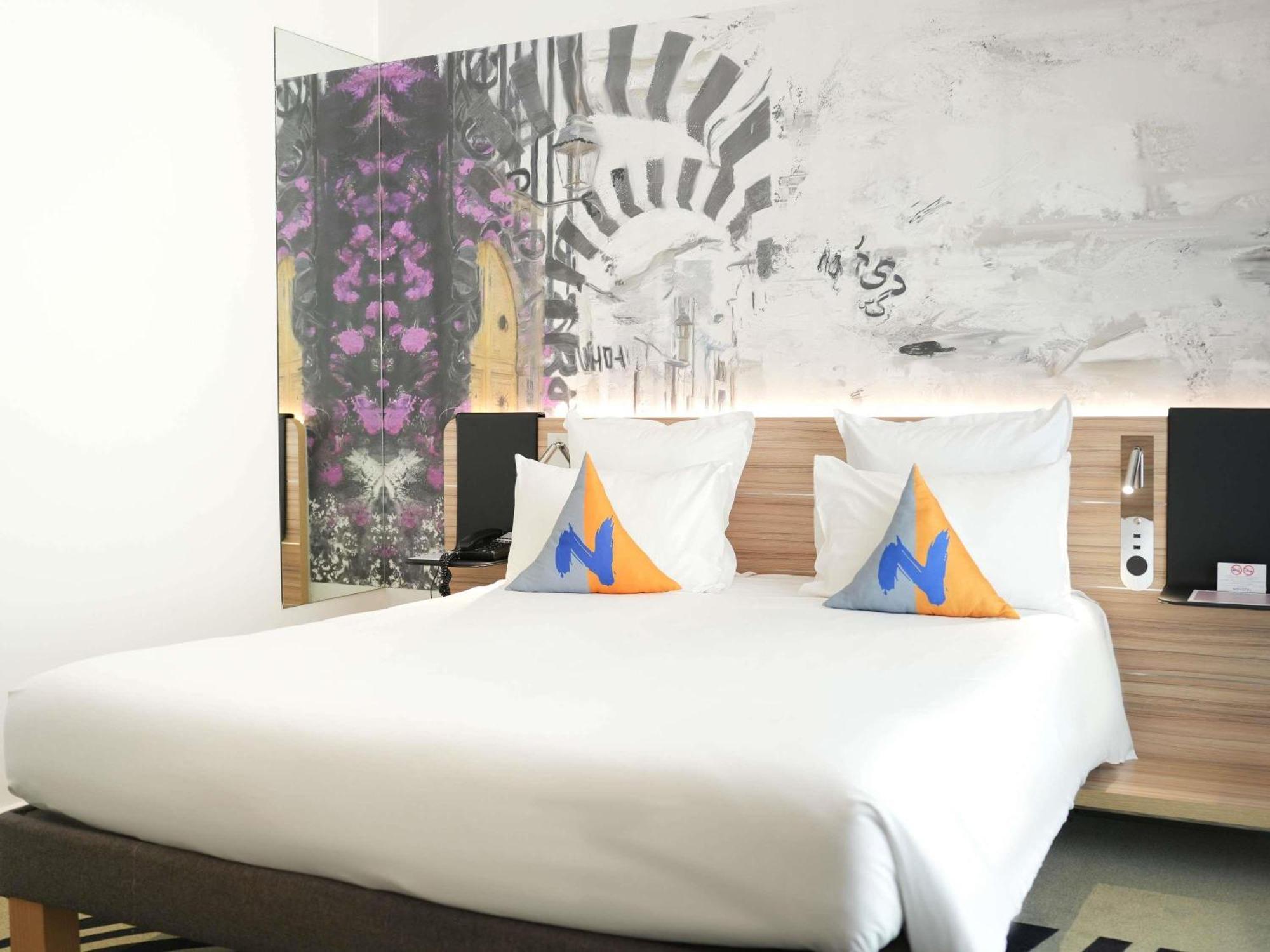 Superior Double Room with Sofa