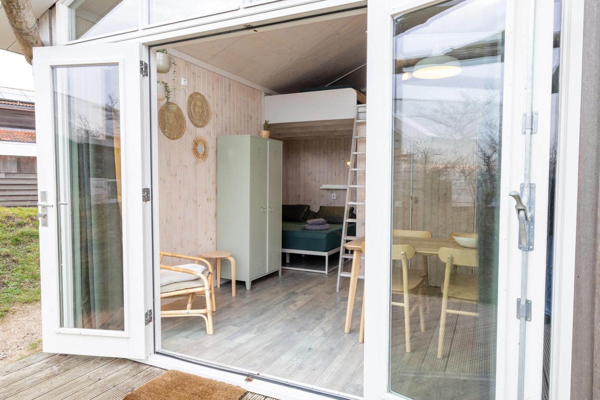 4-persoons Beachlodge met duinzicht