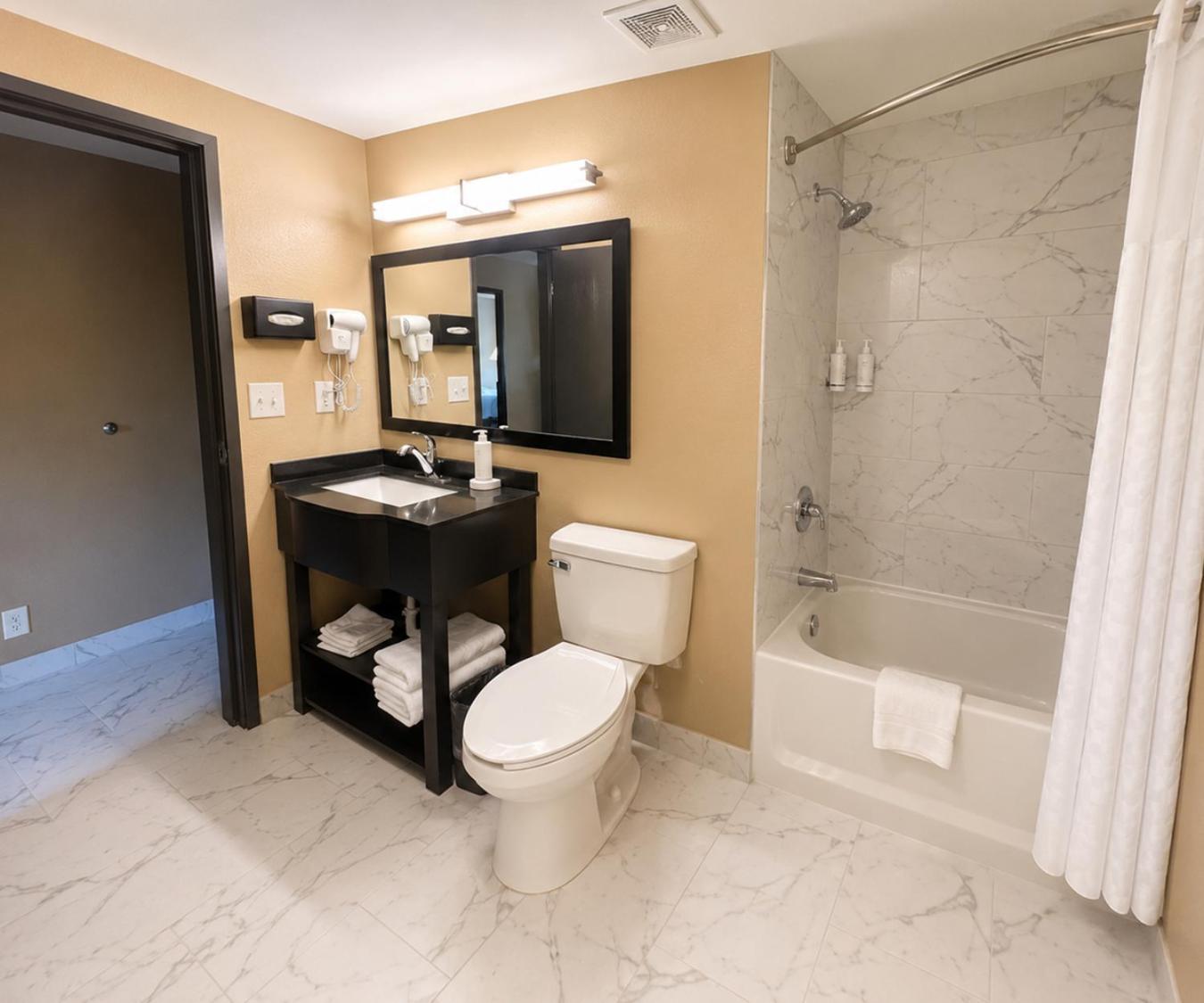 King Room - Non-Smoking
