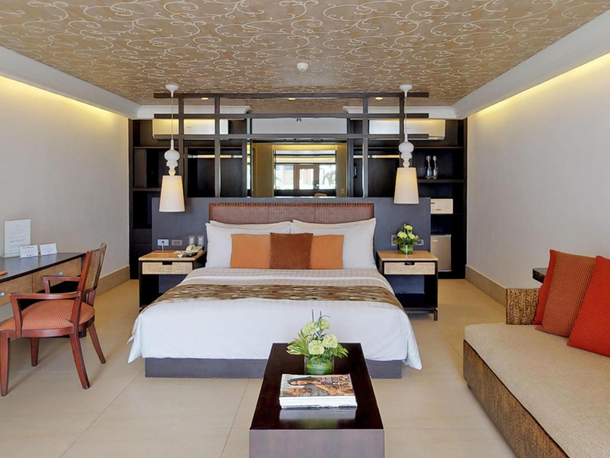 Premier King Room