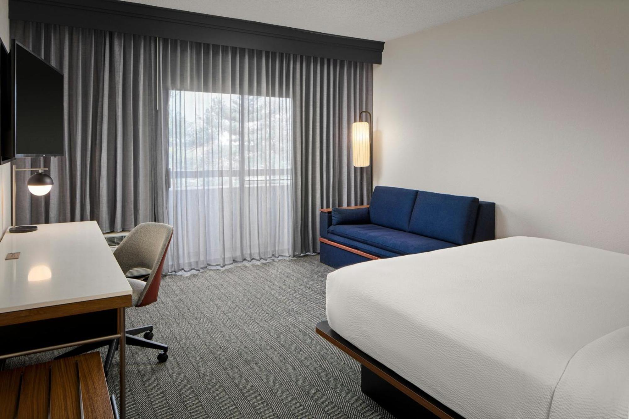 King Room with Sofa Bed