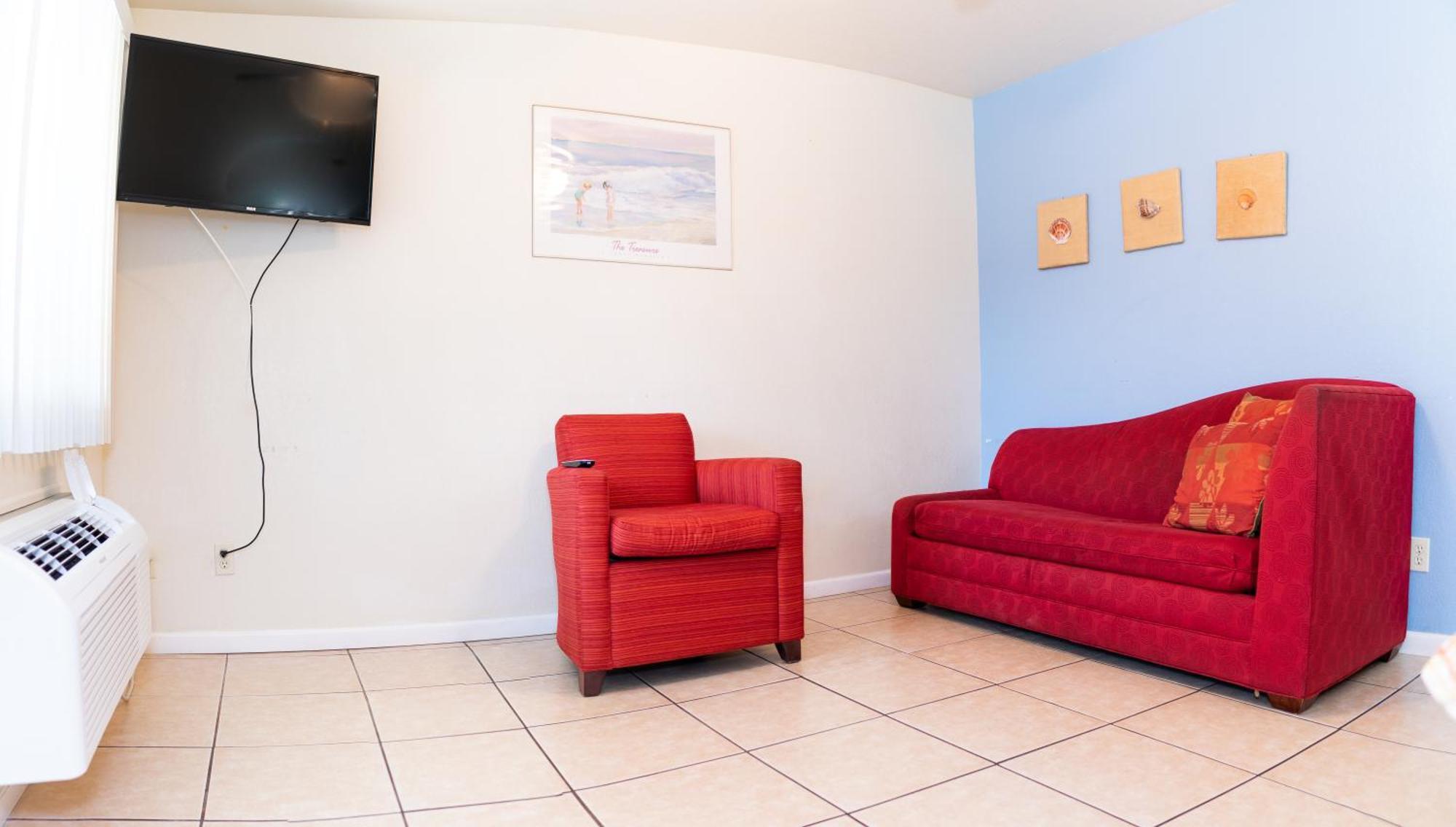 Luxury Suite,1770506416:JPEG