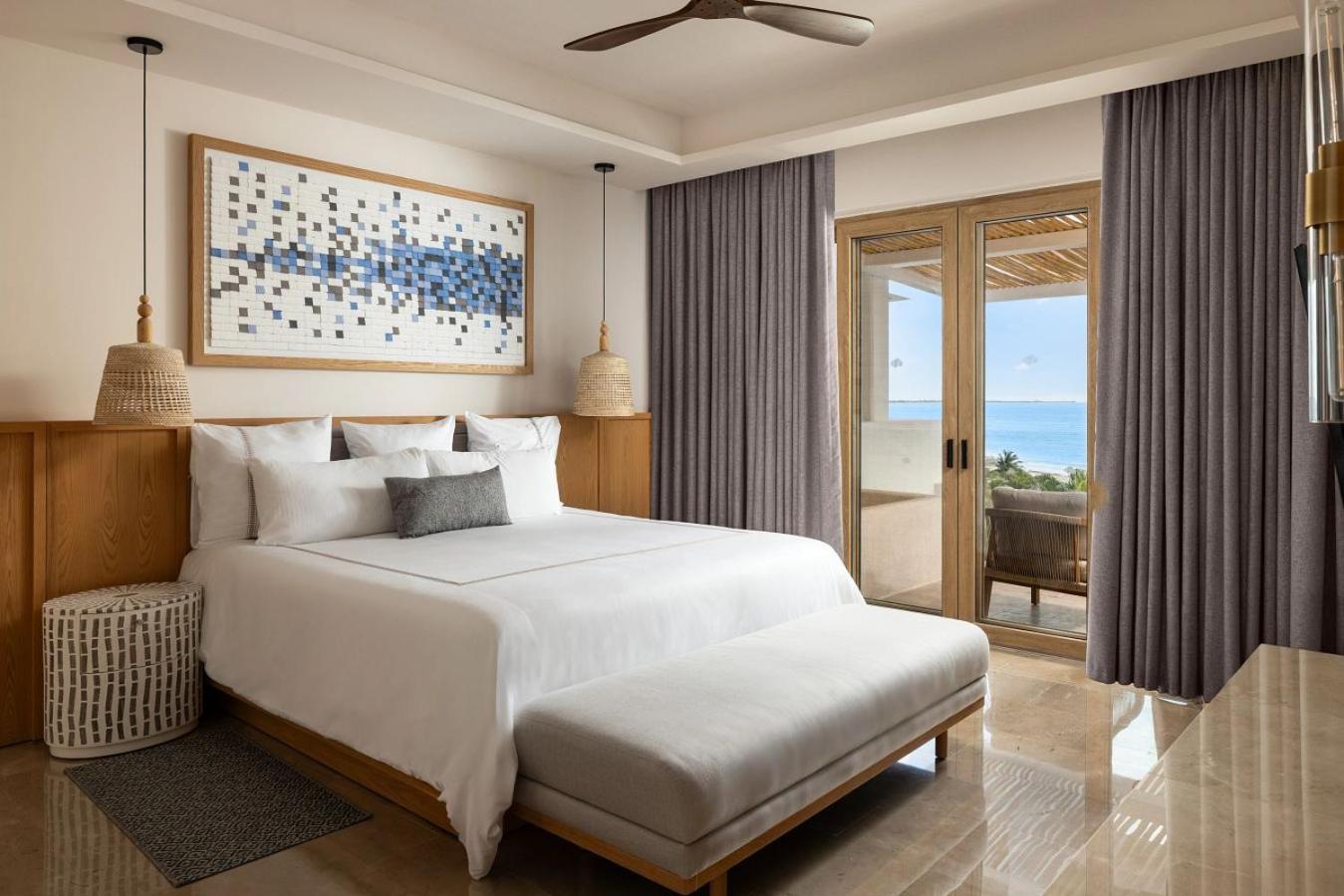Preferred Club Master Suite with Ocean View