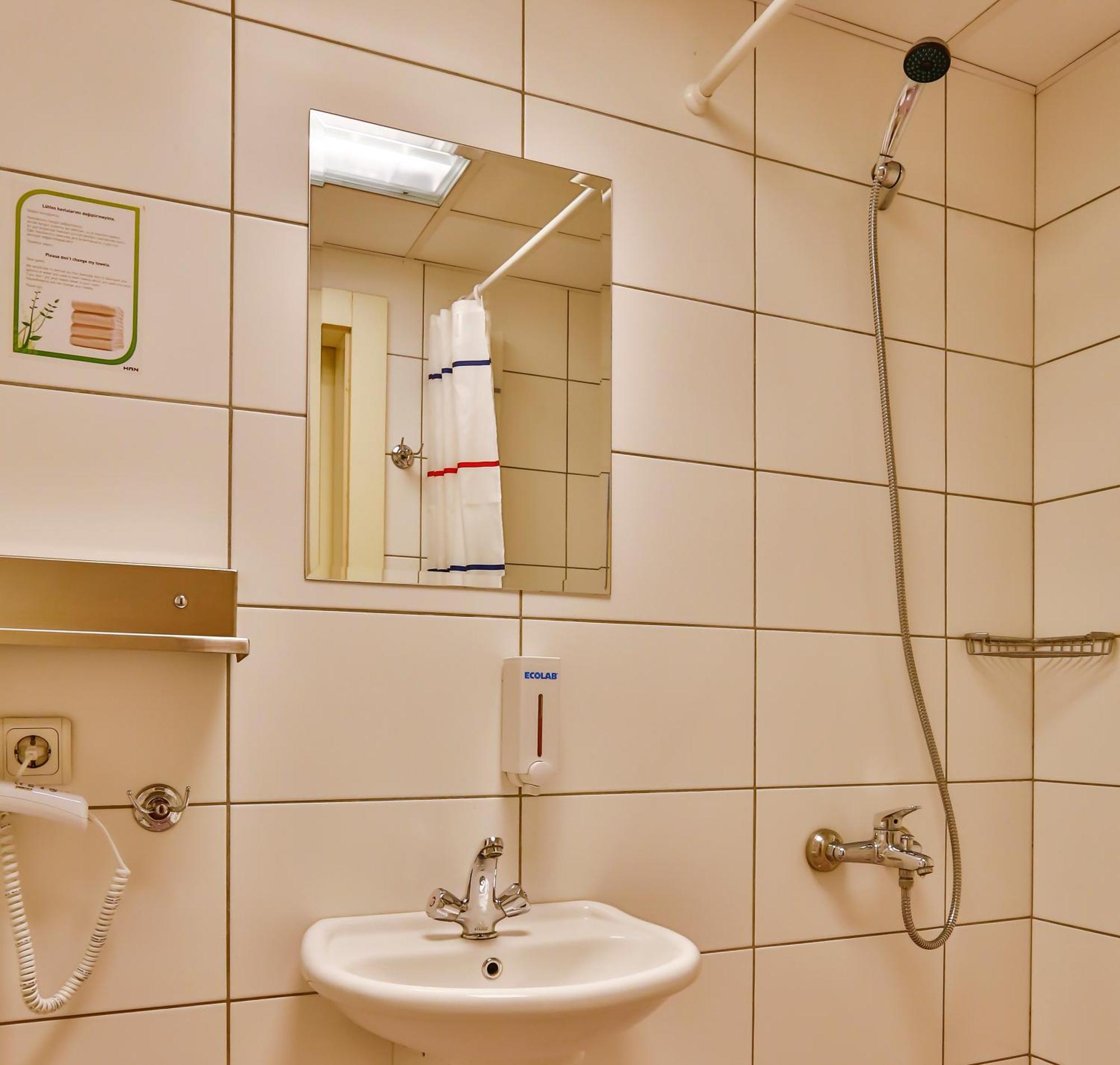 Tweepersoonskamer met 2 Aparte Bedden