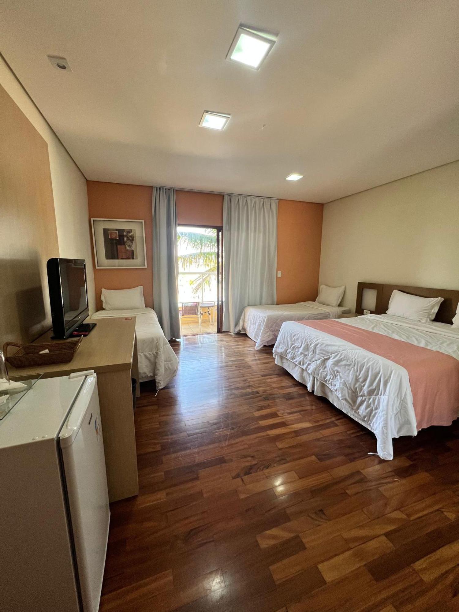 Quarto Quádruplo Standard