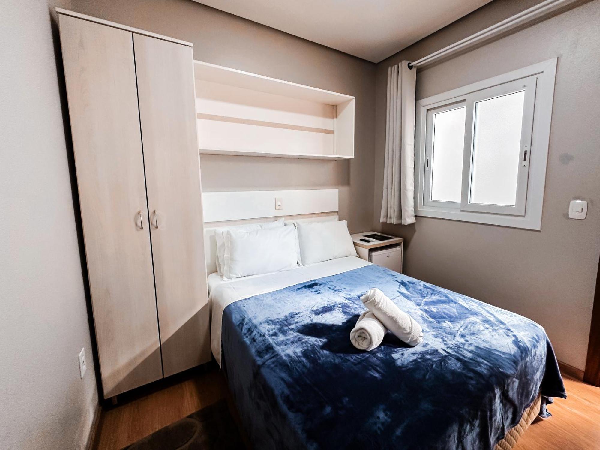 Quarto Duplo
