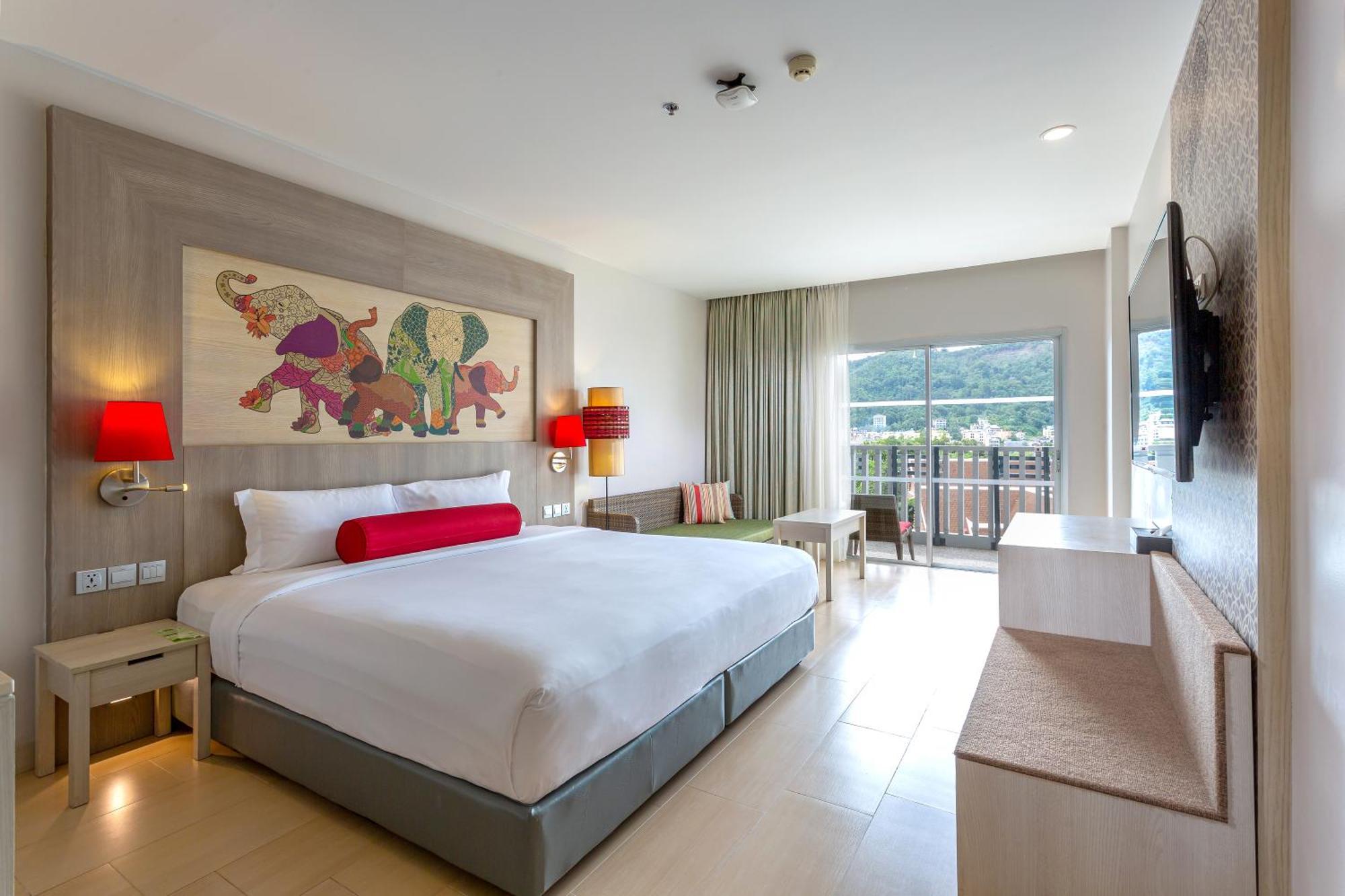 Premier Room Pool View