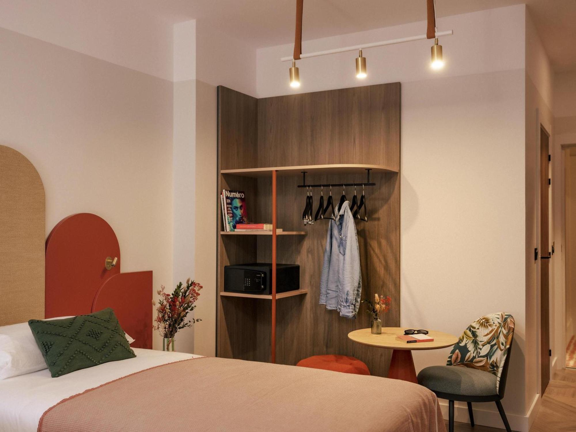 Standard Twin Room,1731745296:JPEG