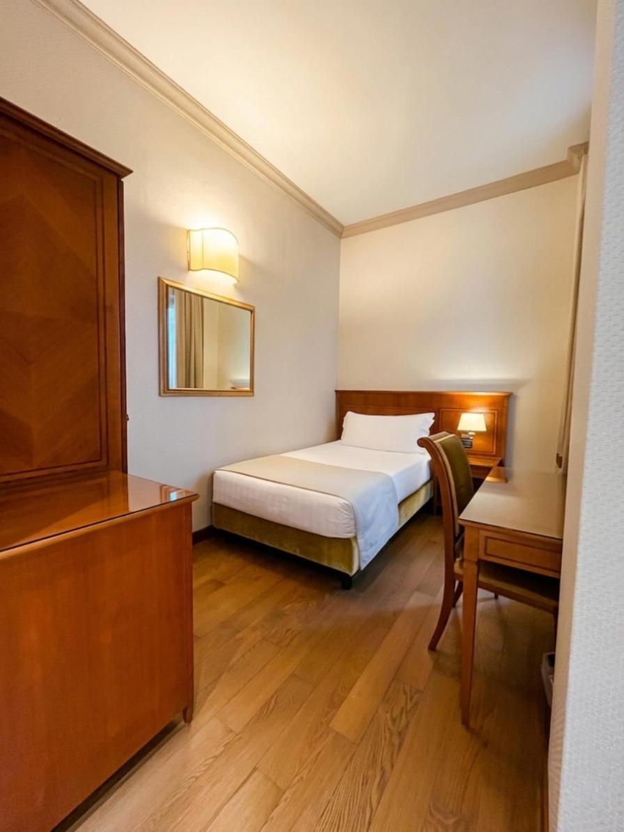 Quarto Individual Standard