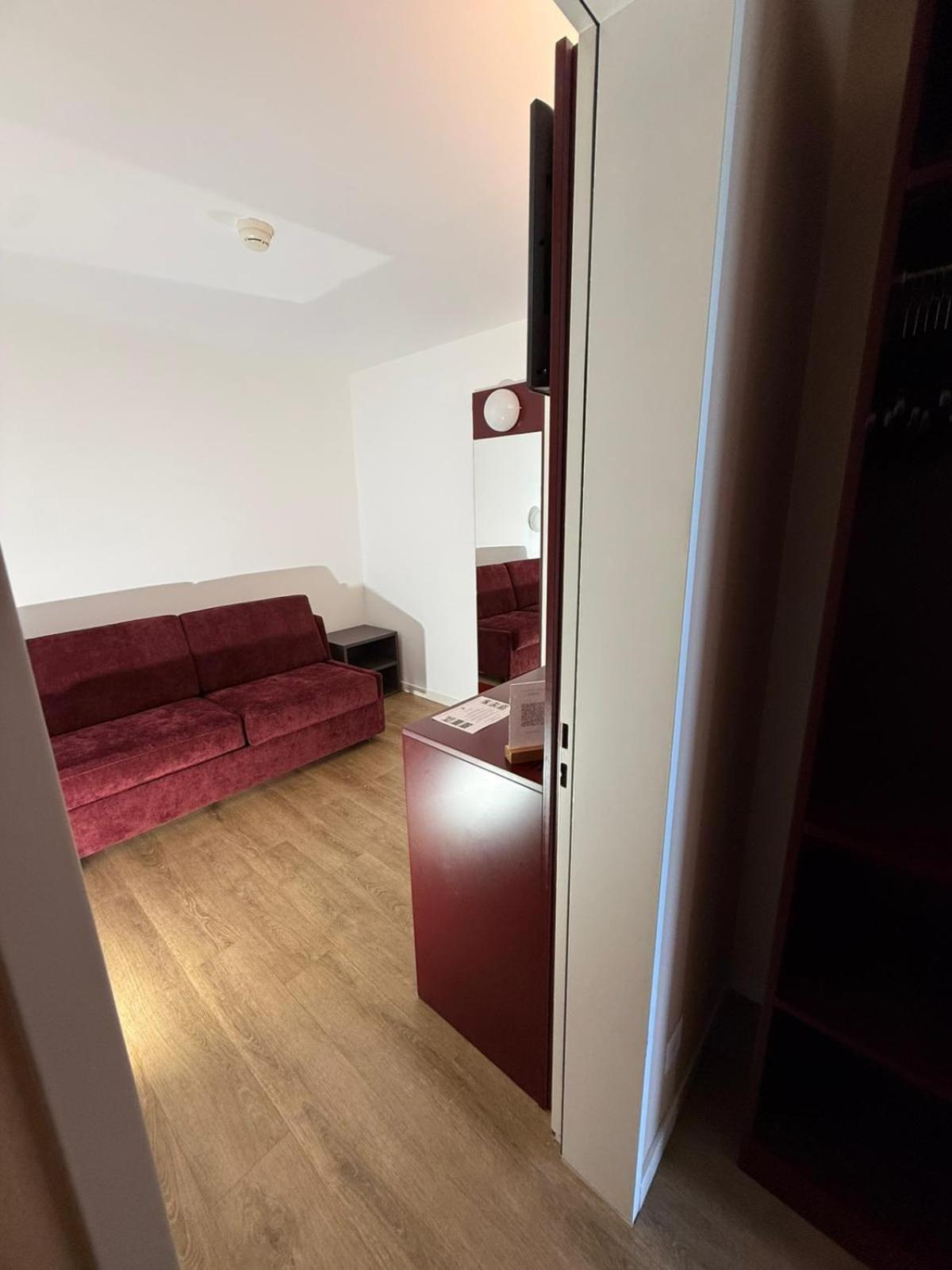 Camera doppia exclusive con due letti singoli, vista lago