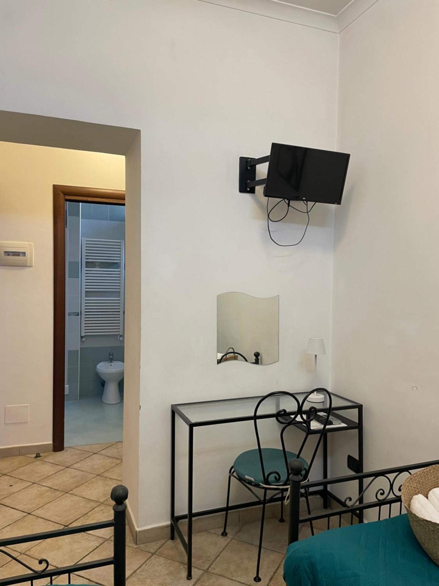 Camera Doppia con Letti Singoli