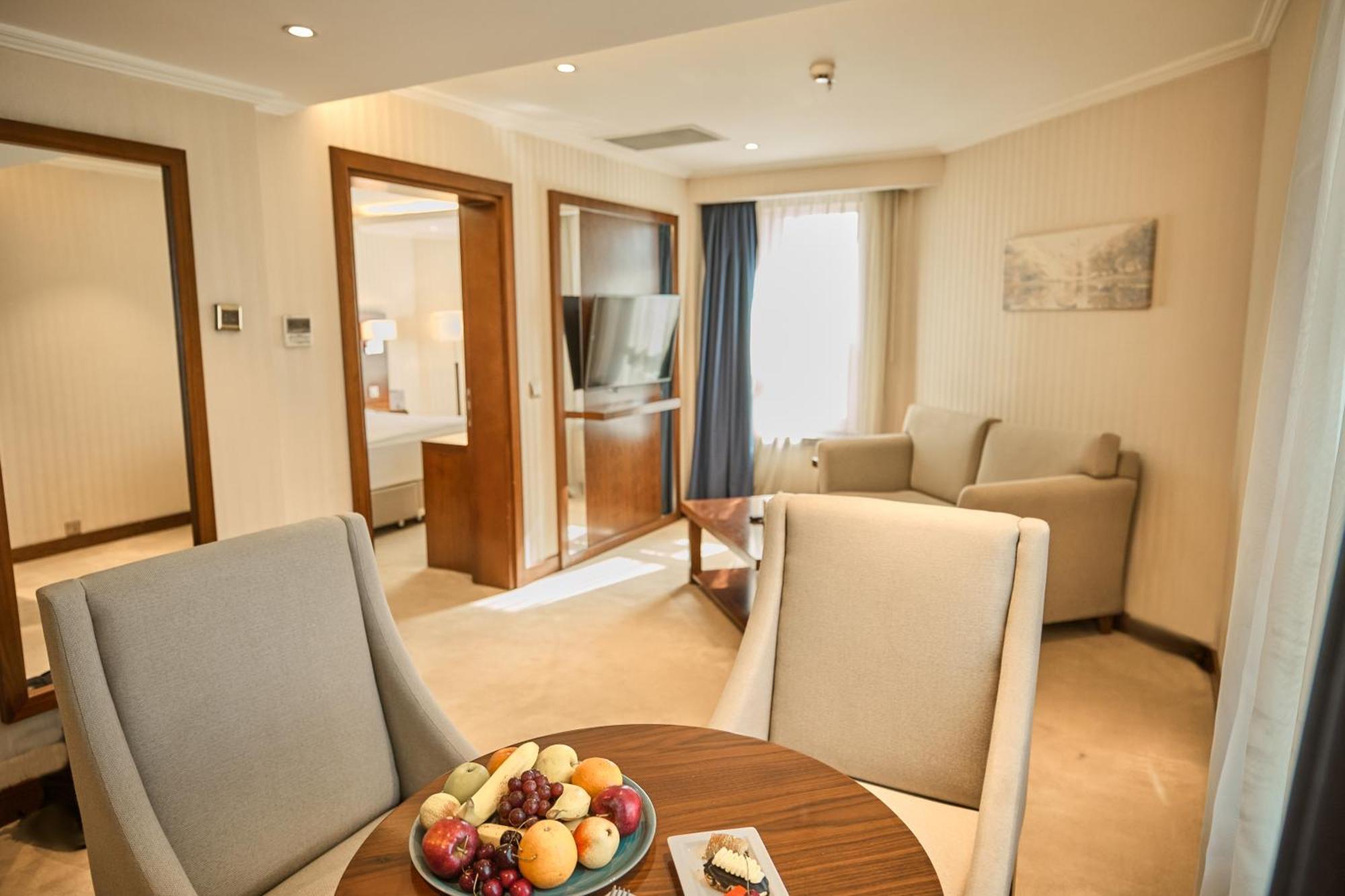 Executive Suite