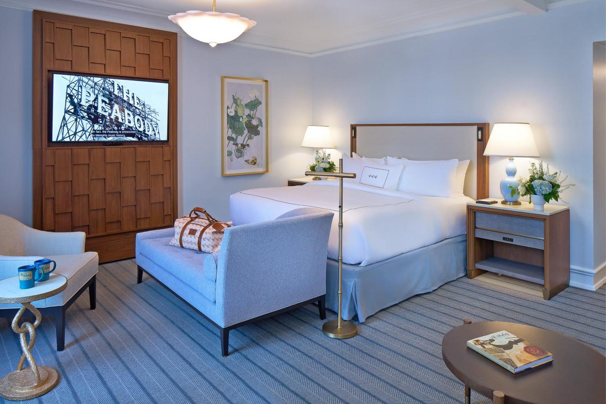 Zimmer mit Kingsize-Bett