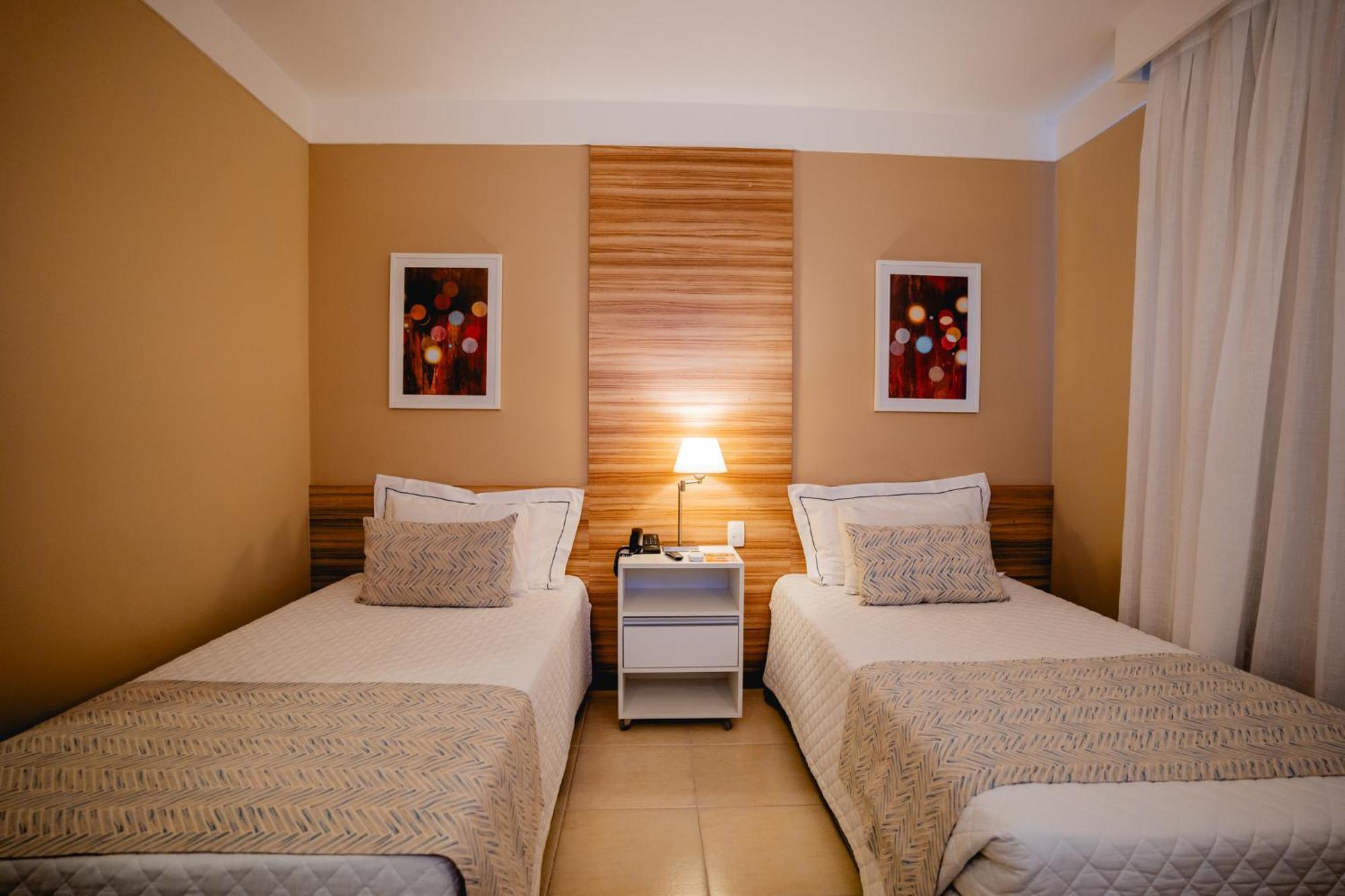 Quarto Superior com 2 Camas de Solteiro