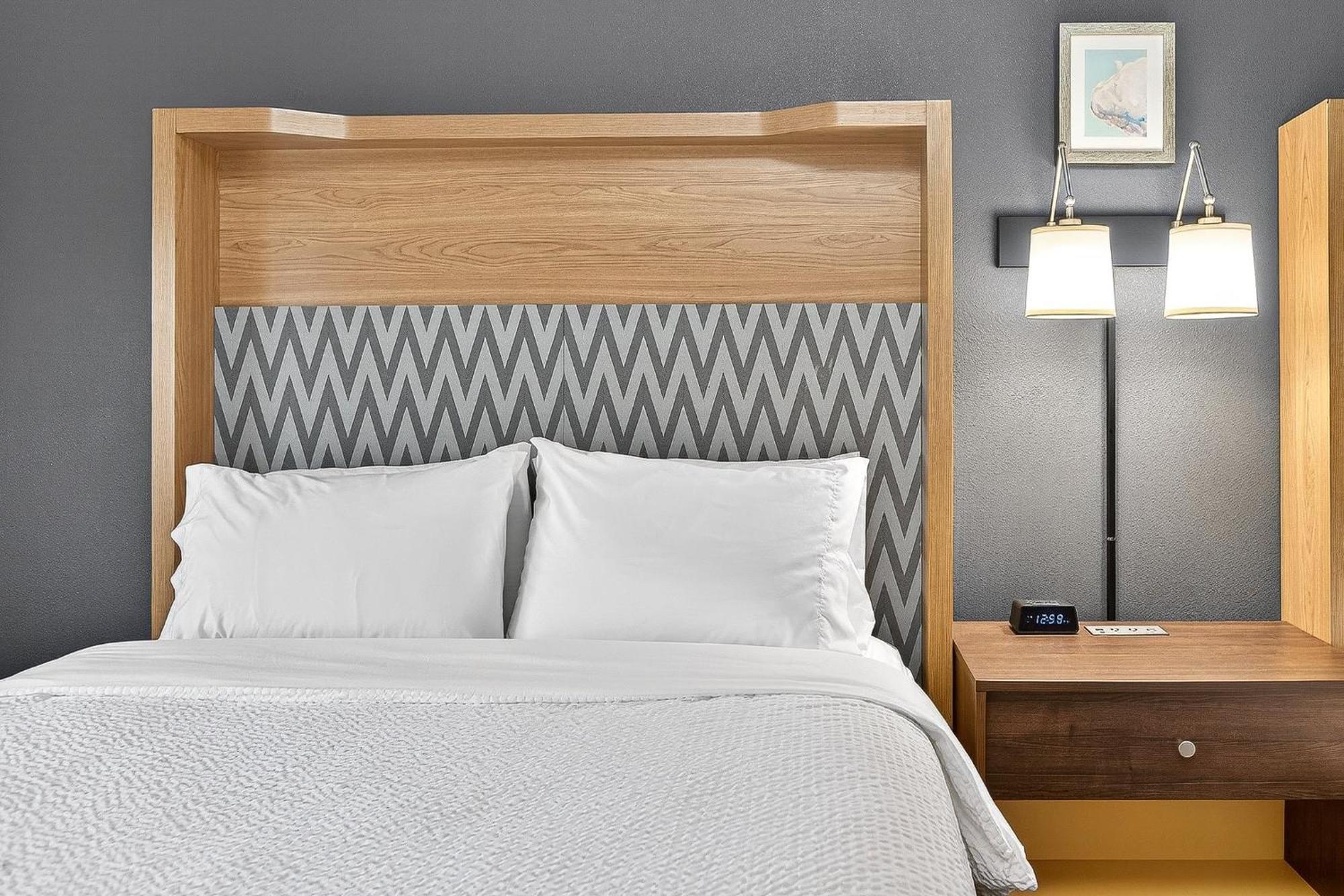 Standard Room with Two Queen Beds